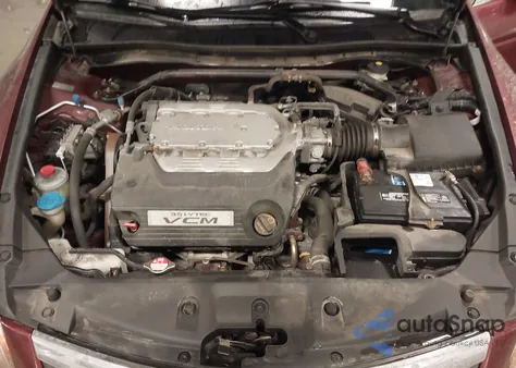 2011 Honda Accord 3.5 Ex-L z USA, uszkodzony, nr VIN 1HGCP3F86BA008335